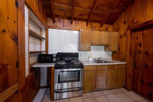 Depe Dene Lakeside Resort