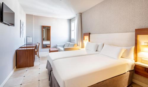 Ilunion Fuengirola - image 6