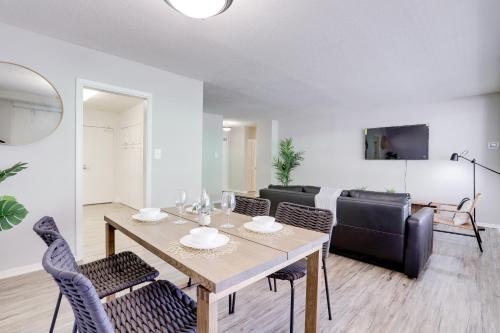 Modern Apartment at Crystal City in Arlington, USA