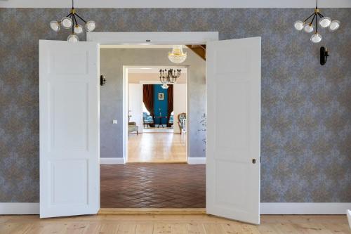 Vista exterior, Skangalu muiza in Rauna