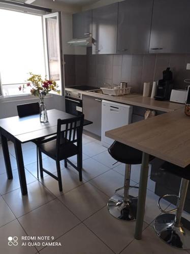 appartement au cœur du village - Location saisonnière - Sanary-sur-Mer