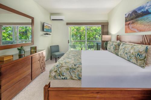 Poipu Regency 220 - Gardenview - 3BR/3BA Portable AC - image 10