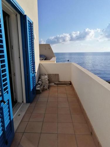 Blu Rooms Marettimo Room Type - Apartment with Sea View Blu Rooms Marettimo Room Type - Apartment with Sea View