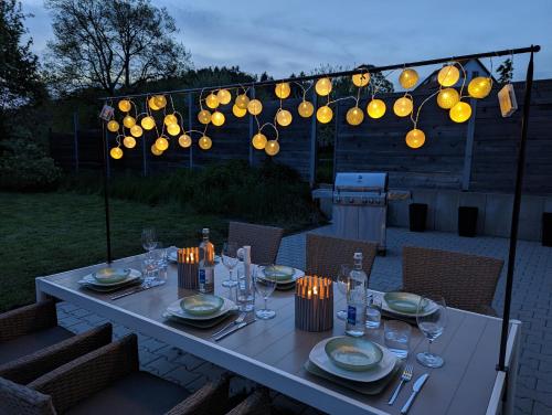 陽台/露台, FeWo Goldstück mit privatem SPA und Whirlpool (FeWo Goldstuck mit privatem SPA und Whirlpool) in 格拉弗瑙