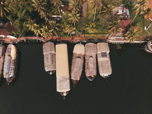 Kera Houseboats Alleppey Alappuzha