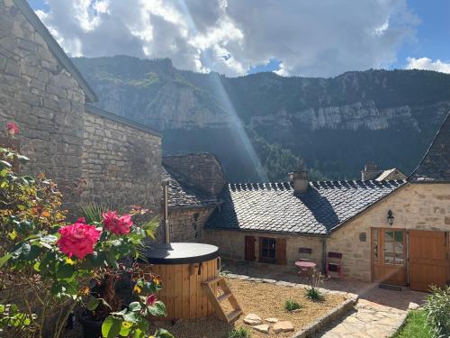 Manoir du Charme dans les Gorges du Tarn Causses LOZERE