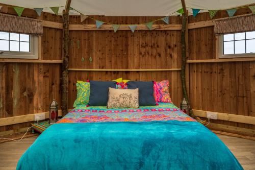 Mad Hatters Glamping & Campsite