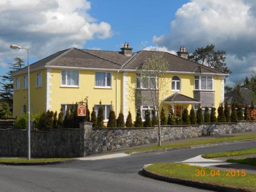 The Yellow House B&B Navan