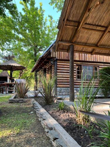 Los Plátanos cabañas & suites