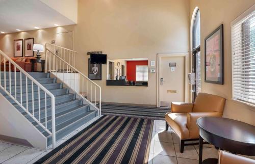 Előcsarnok, Studio 6 Corporate Extended Stay Indianapolis, IN - North Carmel in Indianapolis (Indiana)