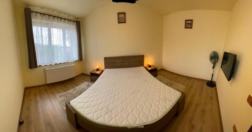 Pyky Apartment, Baia Mare (foto 6)