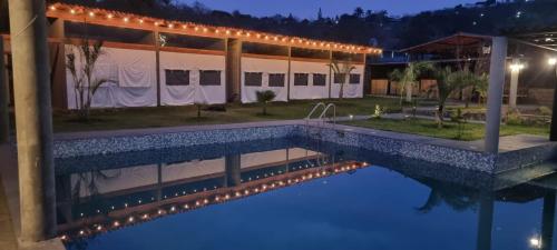 Glamping la cascada cabañas y restaurante