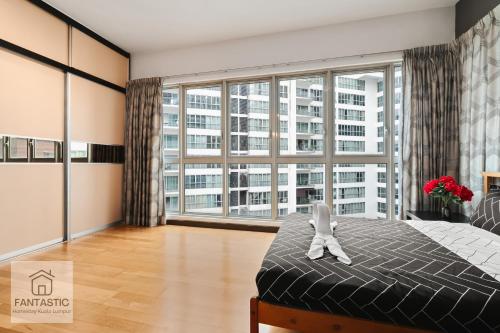 Regalia Residence at KLCC View Sky Pool by Fantastic, Kuala Lumpur (photo 11)