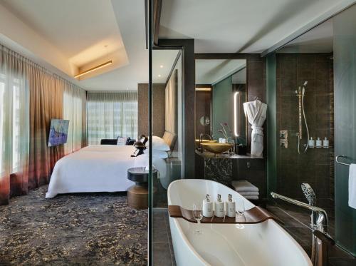 Collection Twin Room