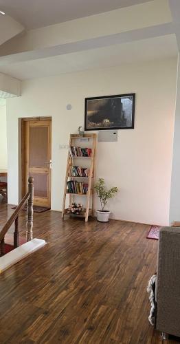Heschuk Guest House - image 4