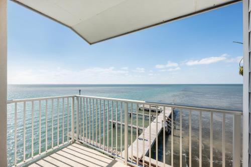 Unique Bayfront Condo with boat slip