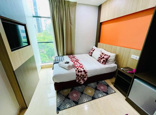 1 queen bed