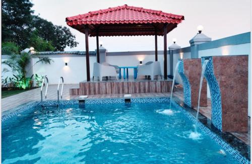 Swimming pool, 99 Orchids in Kalyan