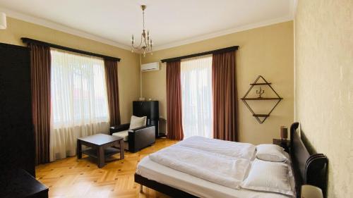 Neli & Zaal Guest House in Telavi