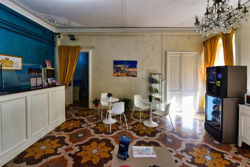 Hotel Suisse - image 11