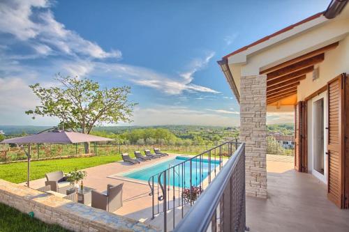 Casa Leone by Istra Vacation in Sutivanac