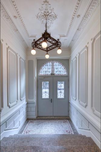 Exclusive residence next to Zürich main station – khách sạn tại Escher Wyss - Gewerbeschule