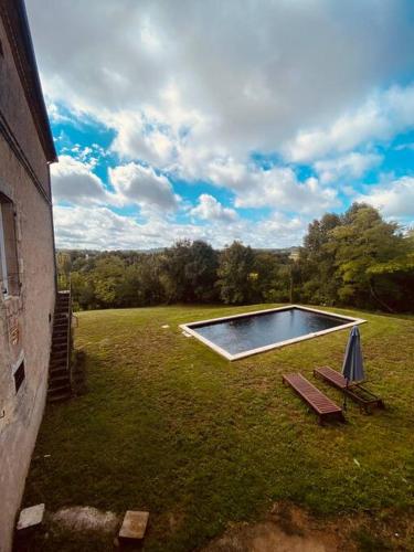 Maison restaurée avec piscine