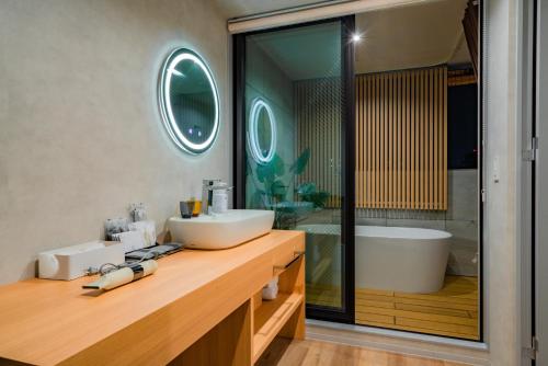 462064893 Randor Hotel Hiroshima Prestige