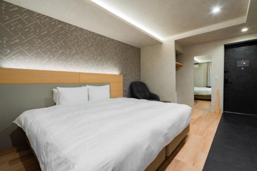 462064999 Randor Hotel Hiroshima Prestige