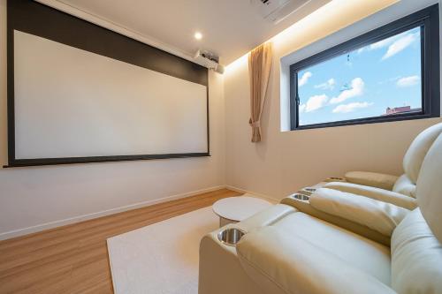 Anook Hotel Daejeon Yongjeon 2nd – Daejeon, FL