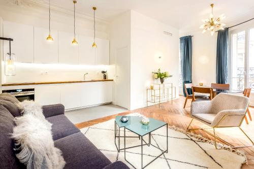 Habitat Parisien - 2BR-2BA - AC - Balcony - Opéra, París