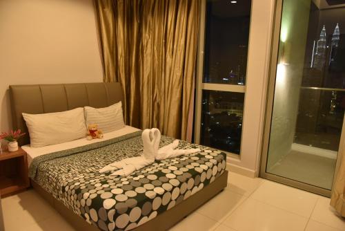 Regalia Residence at KLCC View Sky Pool by MC, Kuala Lumpur (fotografie 3)