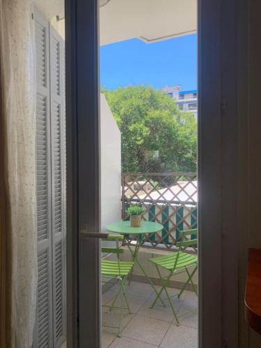 Chez Chebil in rue Halevy - near the sea, Nice (fotografie 4)
