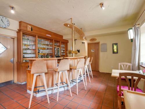 Warm apartment in a small complex with cosy beer garden and small brown cafe - image 9