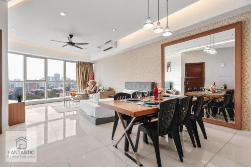 Regalia Residence at KLCC View Sky Pool by MC - image 7