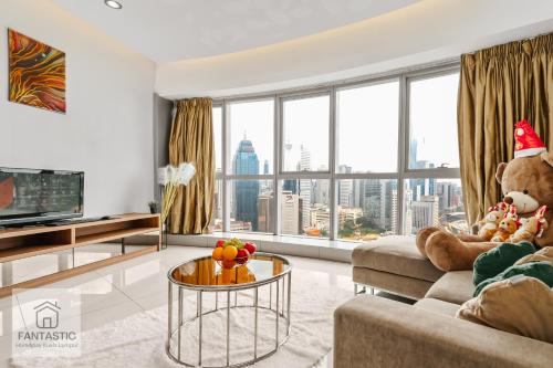 Regalia Residence at KLCC View Sky Pool by MC - image 10