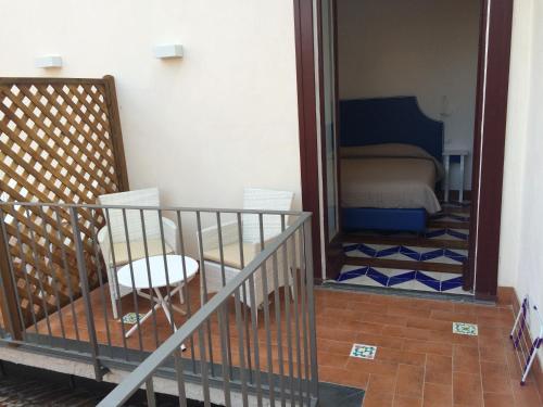 La Casa dell'Orologio - MAIN SQUARE - image 2