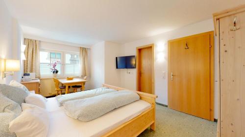 Zimmer Enzian - Accommodation - Längenfeld