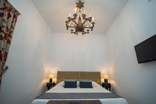 La Casa 1832 Boutique - image 4