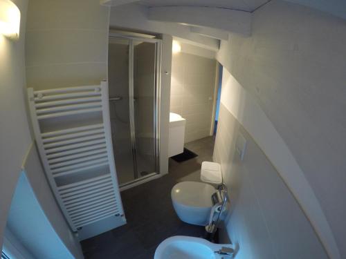 Apartment with Mountain View