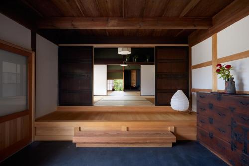 Casa KitsuneAna The Satoyama experience in a Japanese-style modernized 100-year-old farmhouse