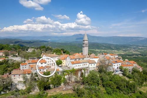 Picturesque apartment San Rocco 1