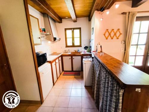 кухня, Gîte La Petite Fagette (Gite La Petite Fagette) in Frayssinet-le-Gélat