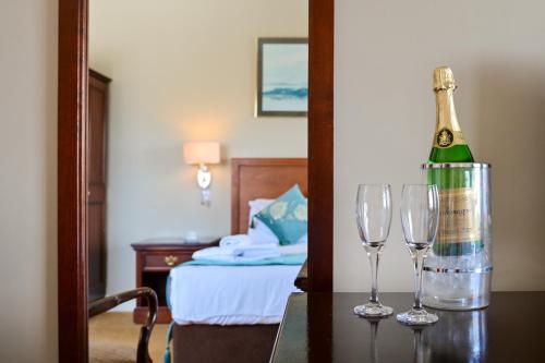 Lawlors Hotel - image 9