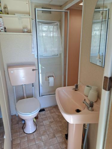 Lini Guest House - image 10