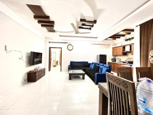 LUXURY 2 Bedroom Apartment Family Residence photo 2