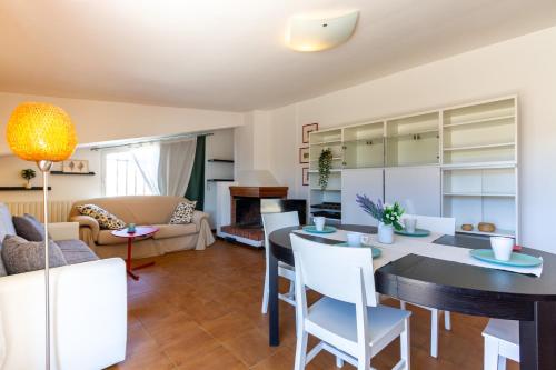 設施, Appartamento Attico Alba Rosa - MyHo Casa in 亞得里亞海的阿爾巴