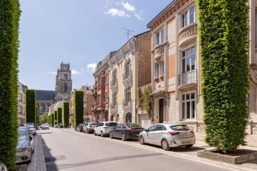 Intrare, Fernand - Entrée autonome, réception en ligne - Encore Mieux (Fernand - Entree autonome, reception en ligne - Encore Mieux) in Bourgogne