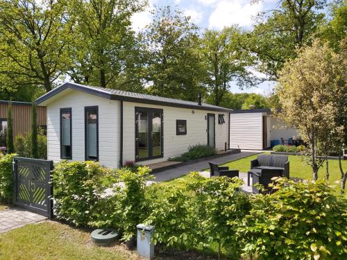  Chalet Lekker Zwemmen B15 in Renswoude