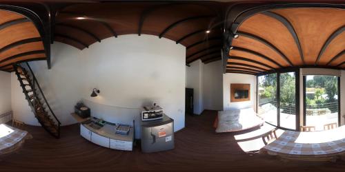 Two-Bedroom House image 3